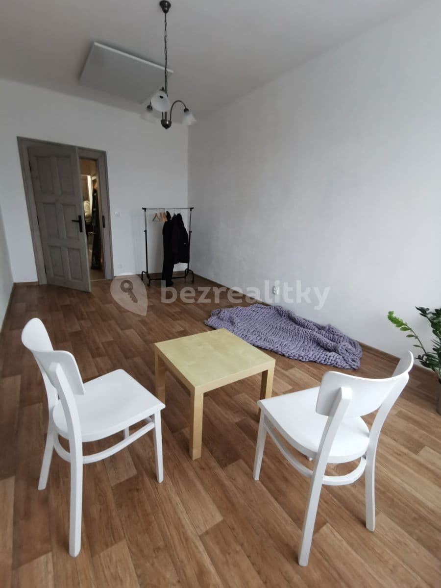 Pronájem bytu 3+kk 73 m², Husova, Čáslav, Středočeský kraj Pronájem bytu 3+kk 73 m², Husova, Čáslav, Středočeský kraj