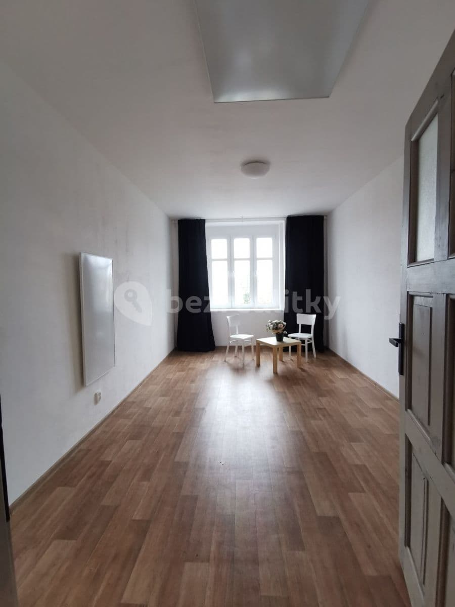 Pronájem bytu 3+kk 73 m², Husova, Čáslav, Středočeský kraj Pronájem bytu 3+kk 73 m², Husova, Čáslav, Středočeský kraj