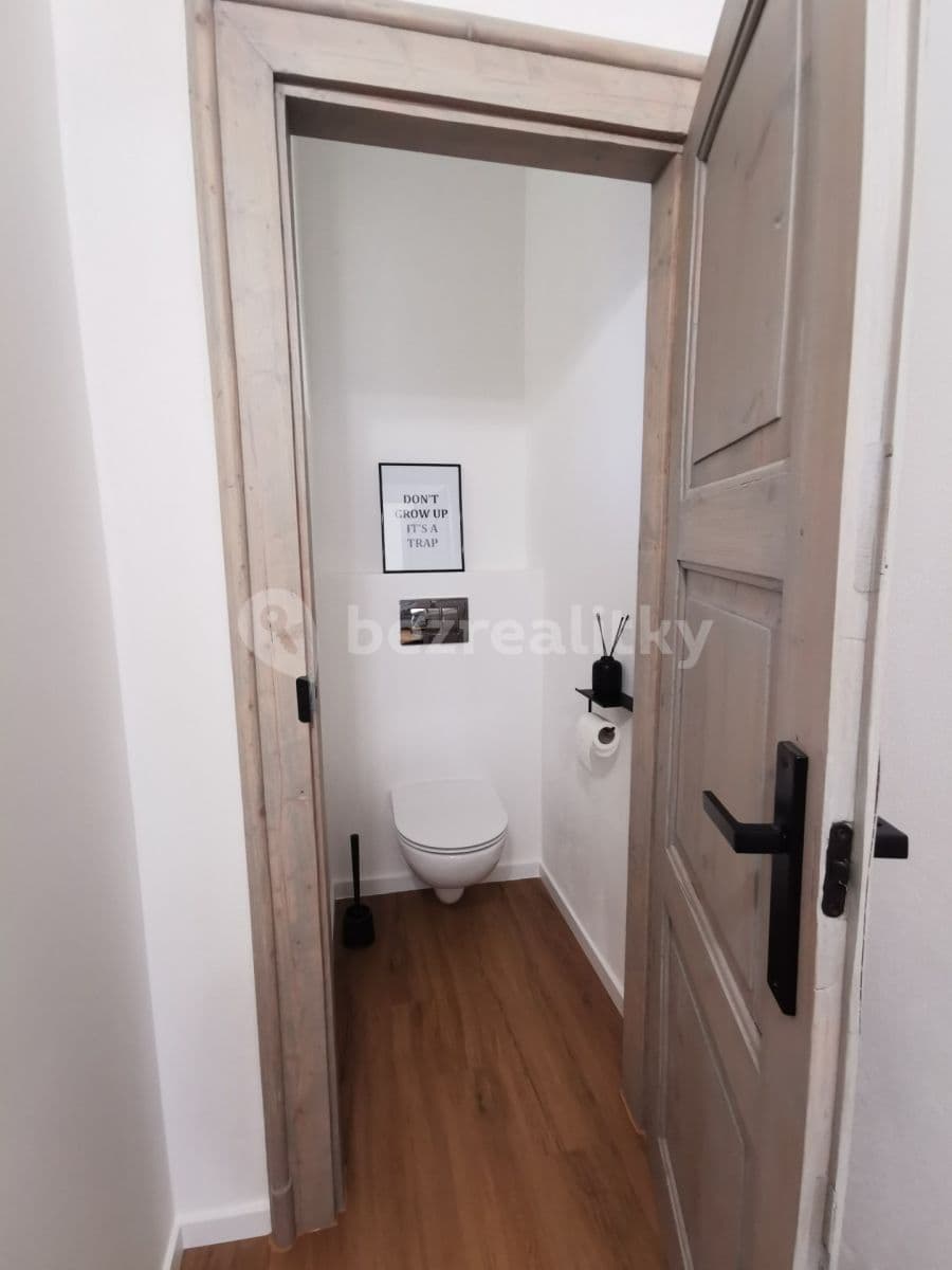 Pronájem bytu 3+kk 73 m², Husova, Čáslav, Středočeský kraj Pronájem bytu 3+kk 73 m², Husova, Čáslav, Středočeský kraj