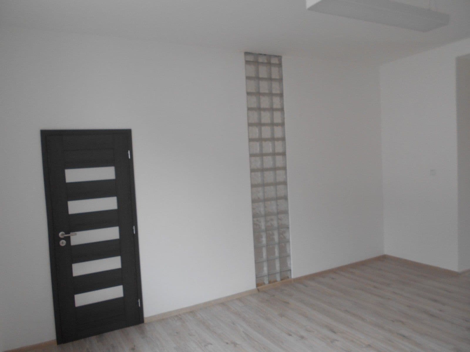Pronájem bytu 2+kk 68 m², Louny, Ústecký kraj Pronájem bytu 2+kk 68 m², Louny, Ústecký kraj