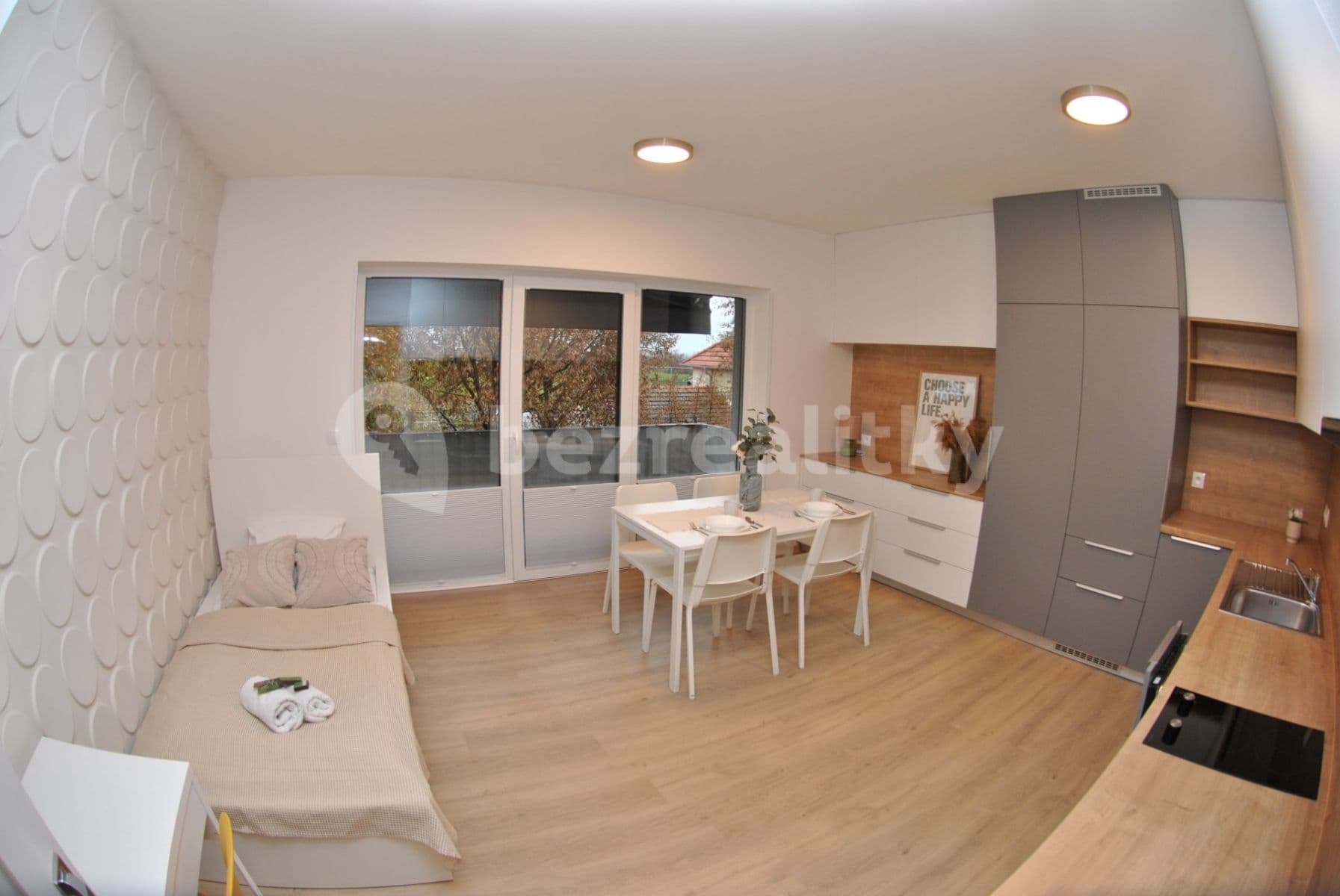 Pronájem bytu 1+kk 28 m², Sportovní, Židlochovice, Jihomoravský kraj Pronájem bytu 1+kk 28 m², Sportovní, Židlochovice, Jihomoravský kraj