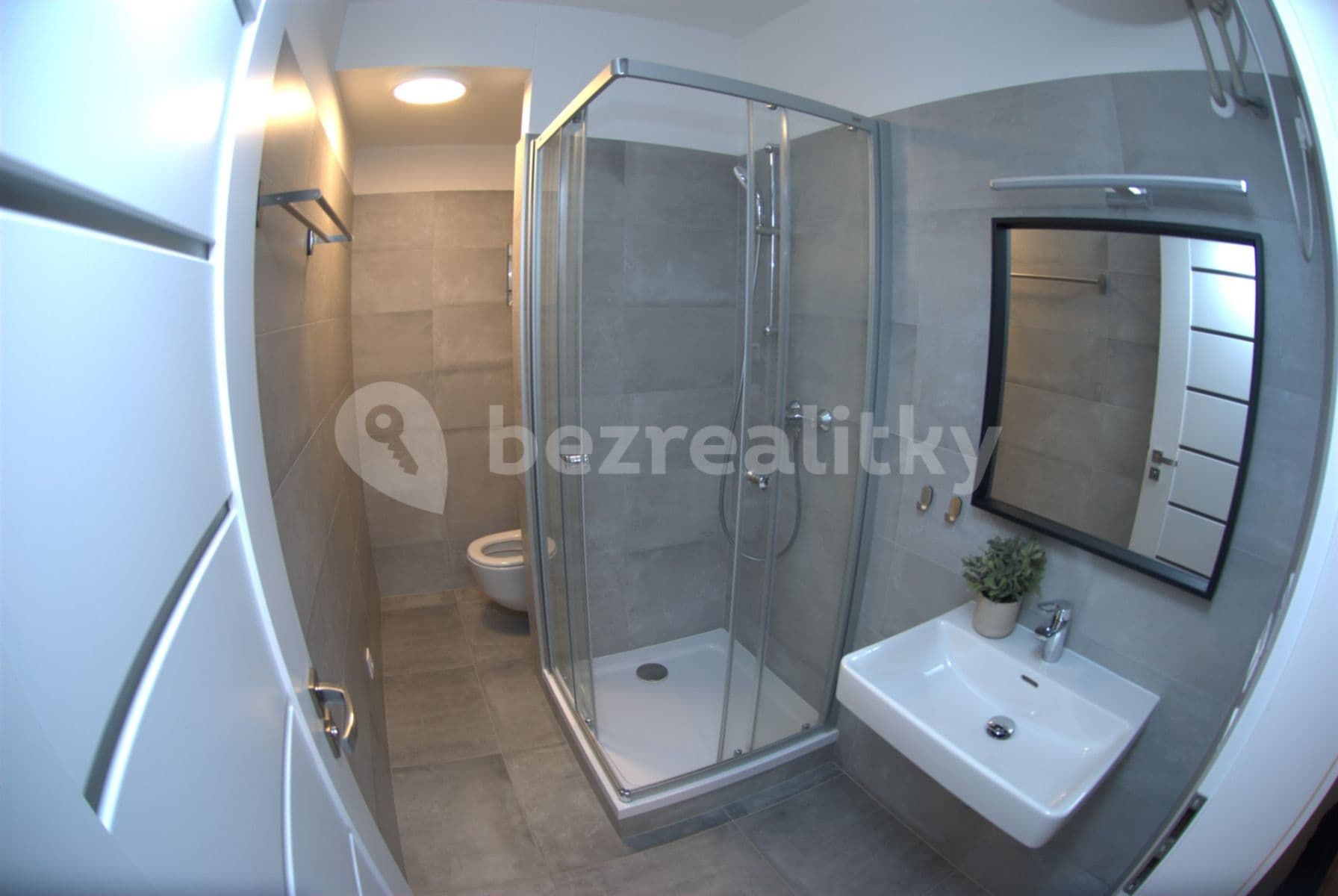 Pronájem bytu 1+kk 28 m², Sportovní, Židlochovice, Jihomoravský kraj Pronájem bytu 1+kk 28 m², Sportovní, Židlochovice, Jihomoravský kraj