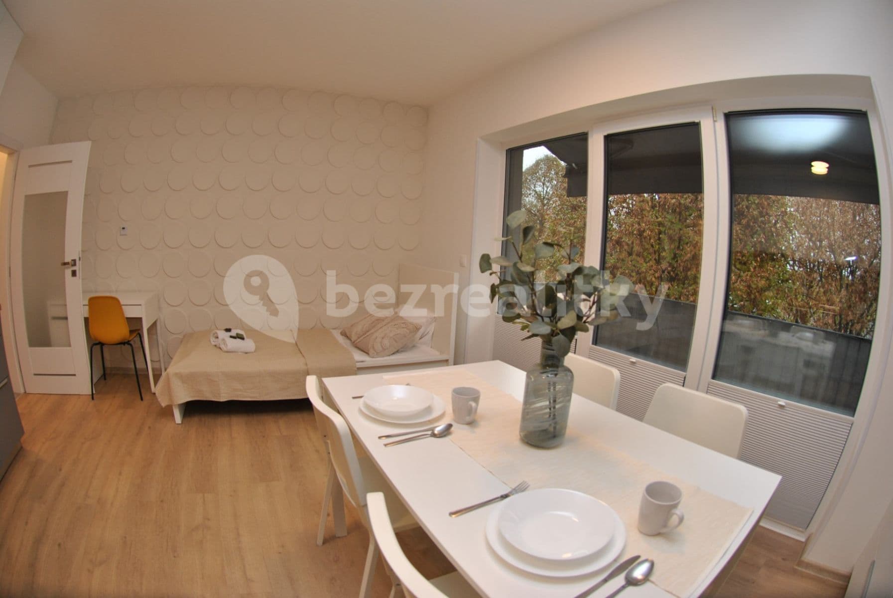 Pronájem bytu 1+kk 28 m², Sportovní, Židlochovice, Jihomoravský kraj Pronájem bytu 1+kk 28 m², Sportovní, Židlochovice, Jihomoravský kraj