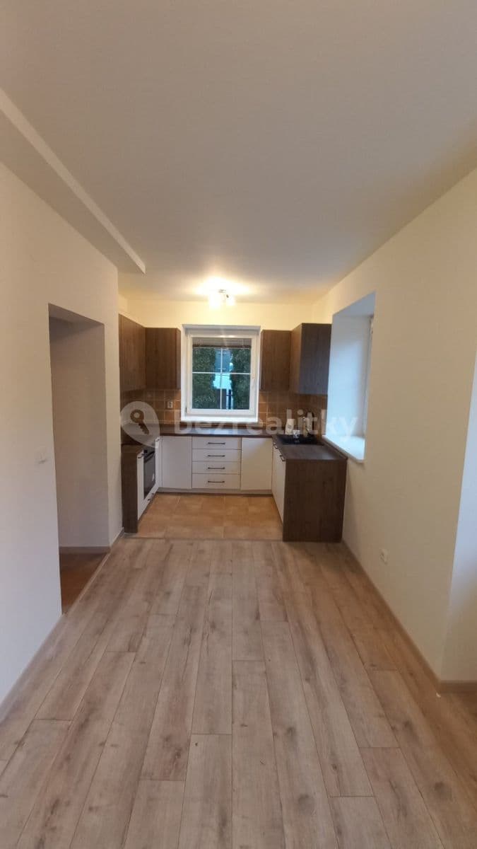 Pronájem domu 100 m², pozemek 620 m², Ctiněveská, Praha, Praha Pronájem domu 100 m², pozemek 620 m², Ctiněveská, Praha, Praha