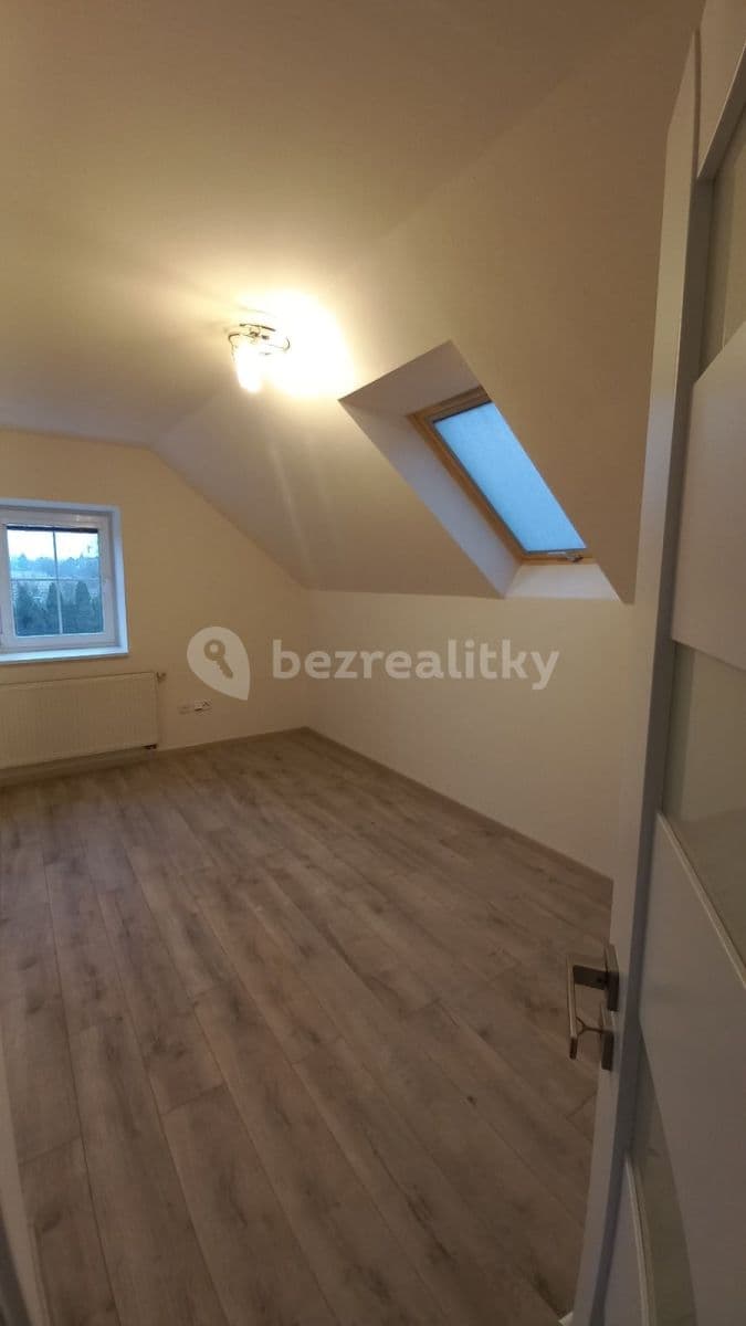 Pronájem domu 100 m², pozemek 620 m², Ctiněveská, Praha, Praha Pronájem domu 100 m², pozemek 620 m², Ctiněveská, Praha, Praha