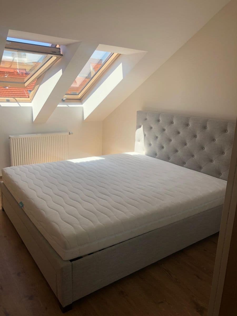Pronájem bytu 3+kk 78 m², Sudoměřská, Praha, Praha Pronájem bytu 3+kk 78 m², Sudoměřská, Praha, Praha