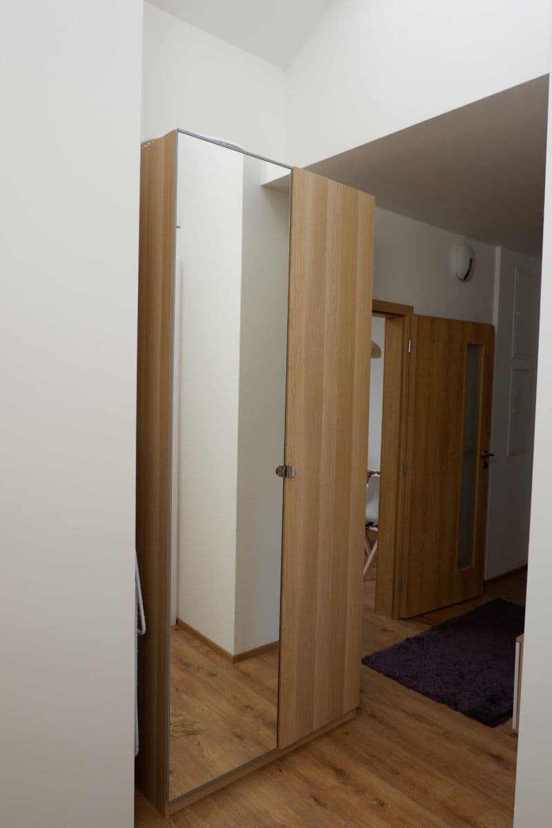 Pronájem bytu 3+kk 78 m², Sudoměřská, Praha, Praha Pronájem bytu 3+kk 78 m², Sudoměřská, Praha, Praha