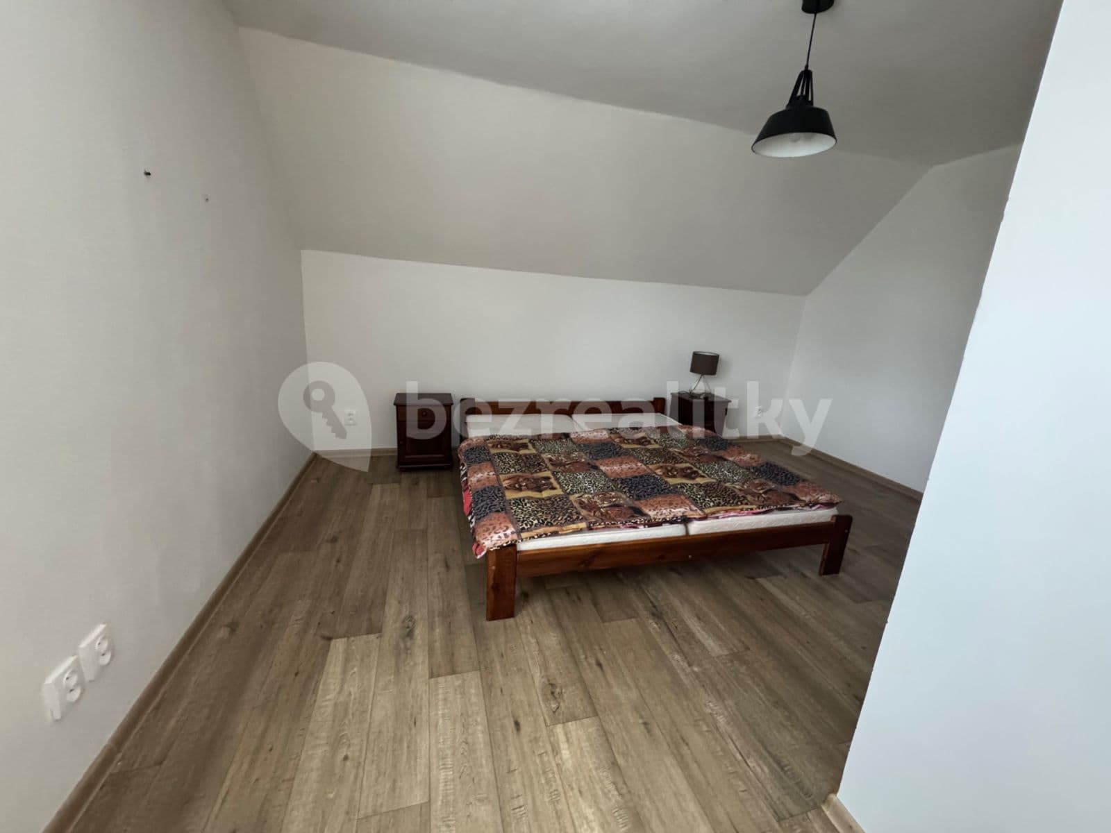Pronájem bytu 3+1 100 m², Nová, Krušovice, Středočeský kraj Pronájem bytu 3+1 100 m², Nová, Krušovice, Středočeský kraj