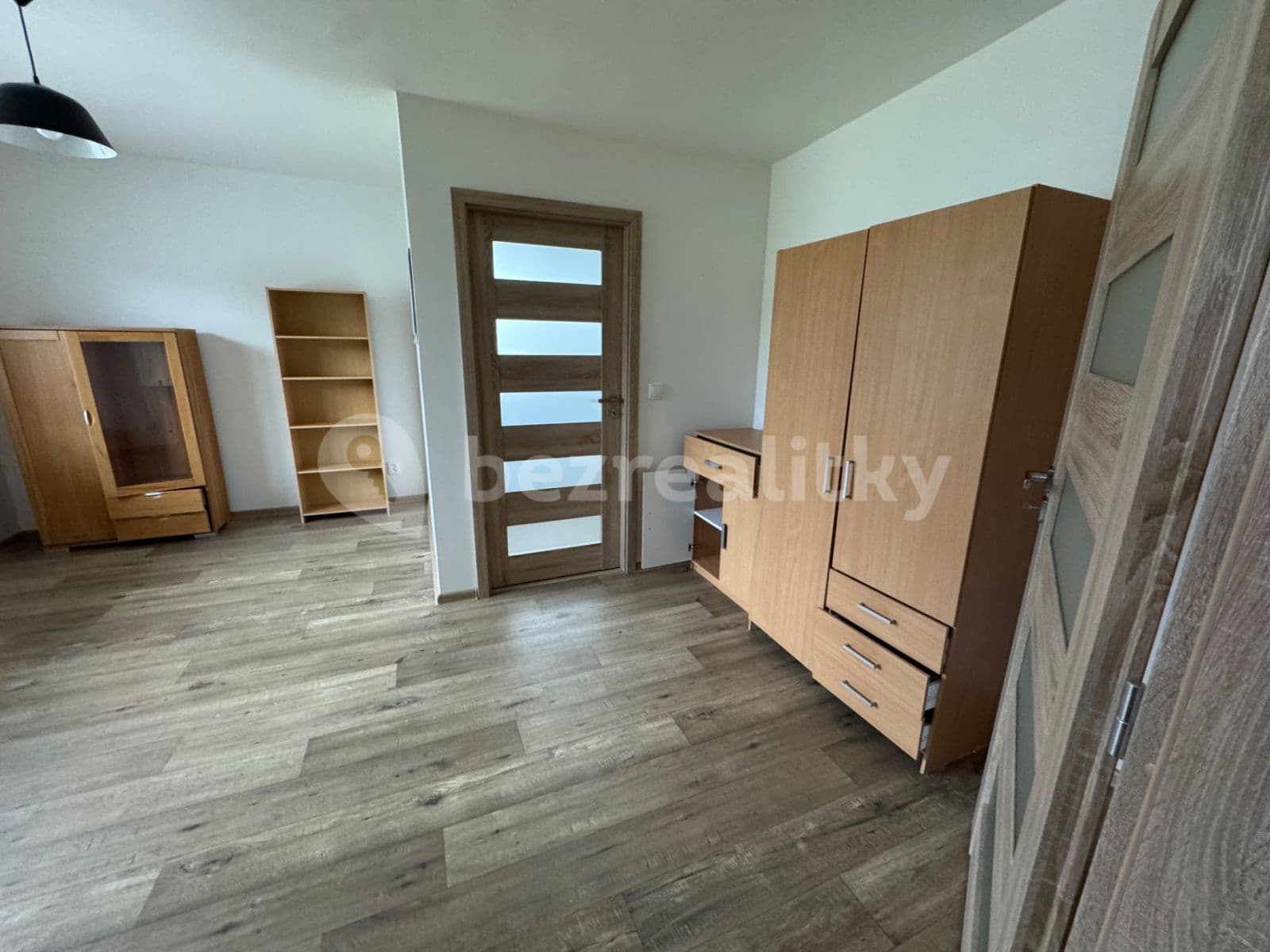 Pronájem bytu 3+1 100 m², Nová, Krušovice, Středočeský kraj Pronájem bytu 3+1 100 m², Nová, Krušovice, Středočeský kraj