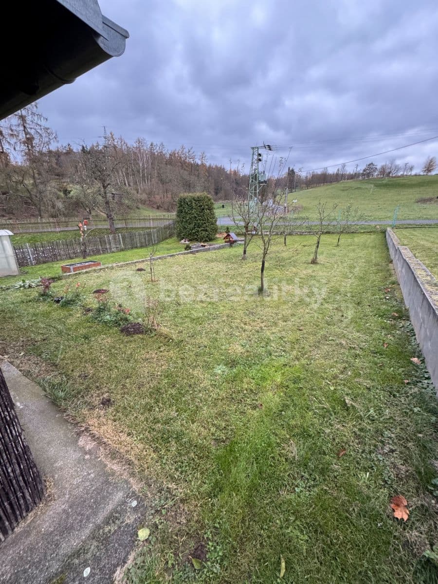 Pronájem bytu 3+1 100 m², Nová, Krušovice, Středočeský kraj Pronájem bytu 3+1 100 m², Nová, Krušovice, Středočeský kraj
