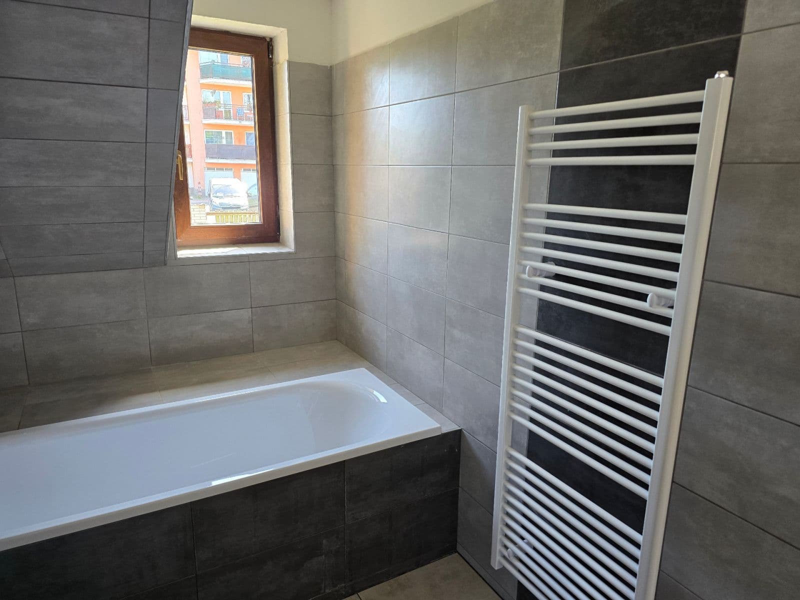 Prodej domu 144 m², pozemek 431 m², Lesík, Kladno, Středočeský kraj Prodej domu 144 m², pozemek 431 m², Lesík, Kladno, Středočeský kraj