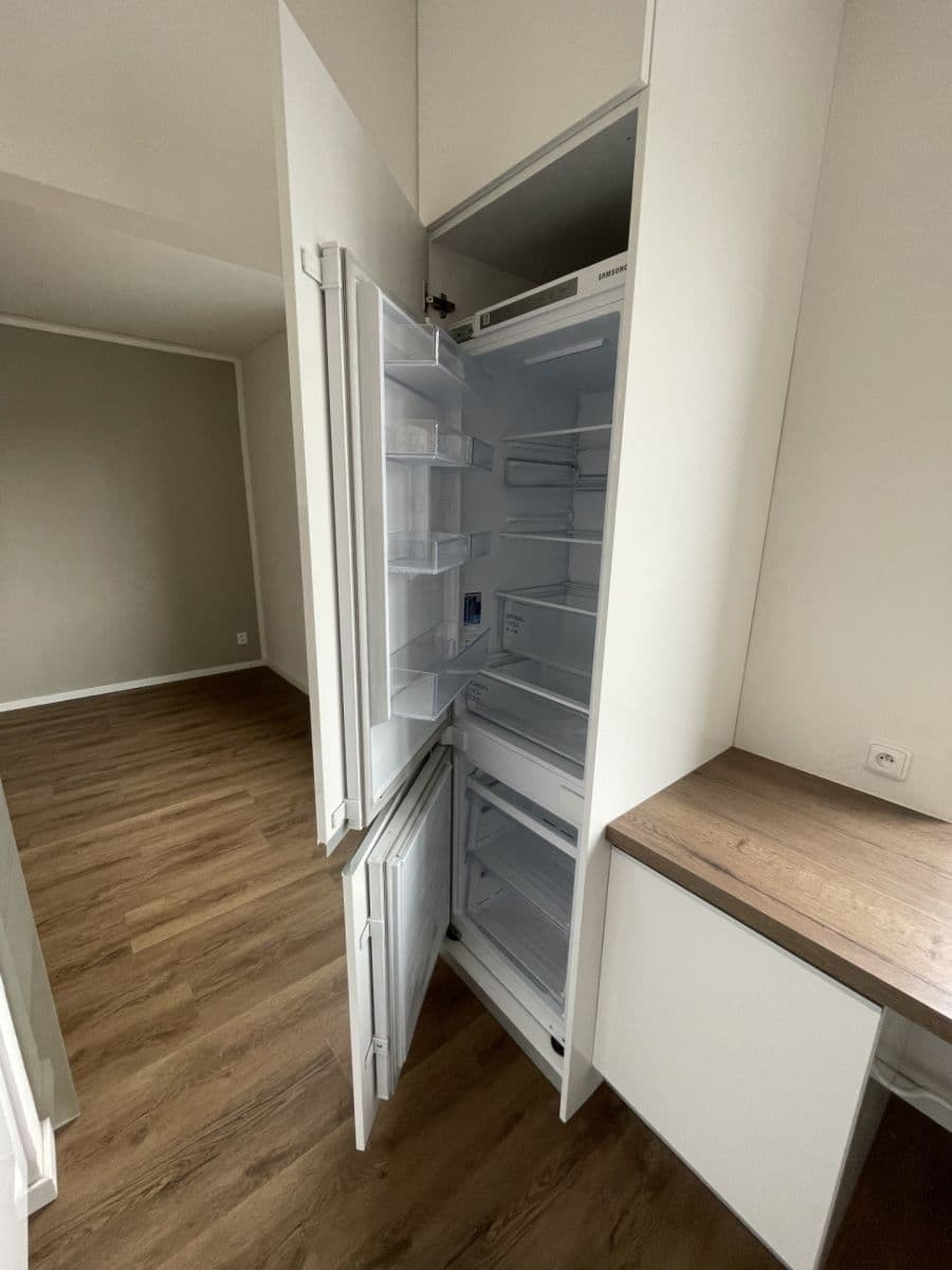Pronájem bytu 3+1 73 m², Ramešova, Brno, Jihomoravský kraj Pronájem bytu 3+1 73 m², Ramešova, Brno, Jihomoravský kraj