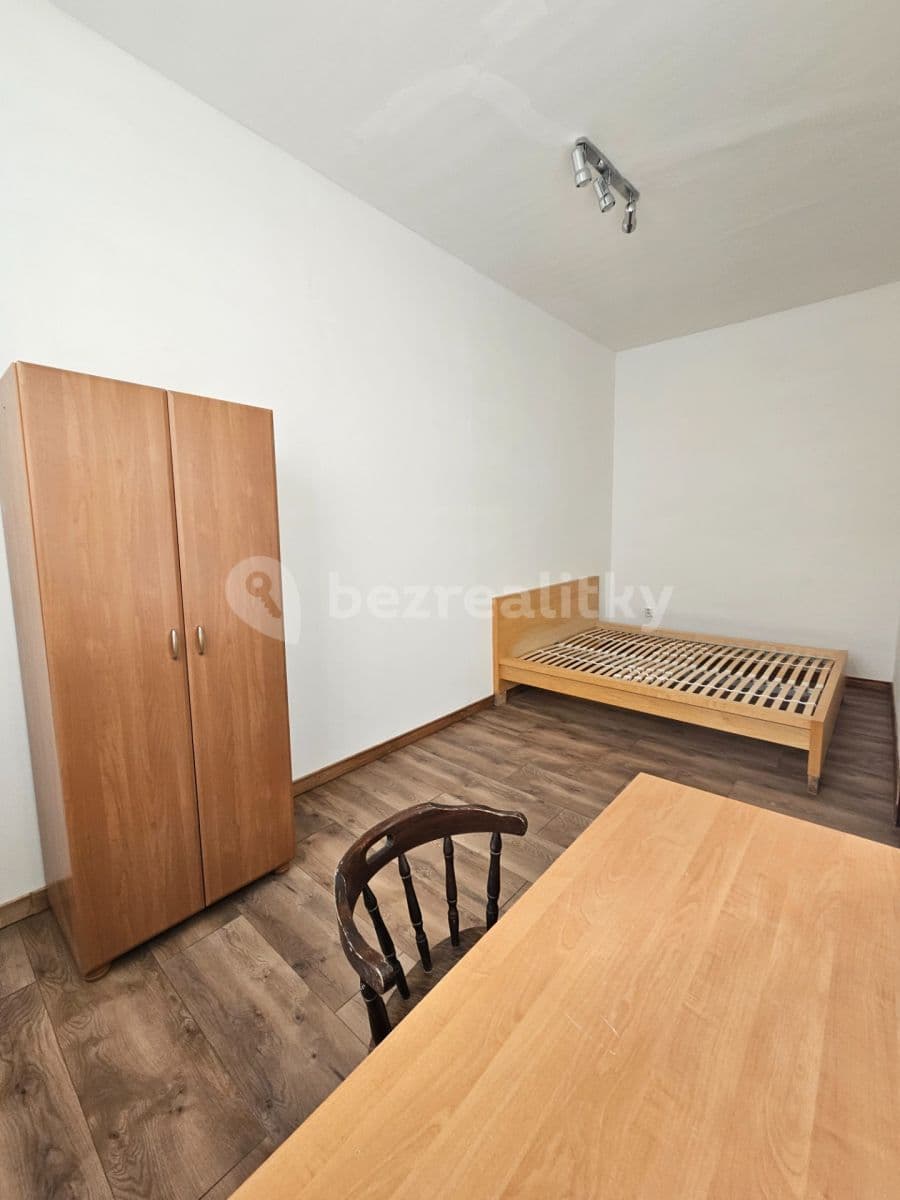 Pronájem bytu 2+kk 75 m², Raisova, Karlovy Vary, Karlovarský kraj Pronájem bytu 2+kk 75 m², Raisova, Karlovy Vary, Karlovarský kraj