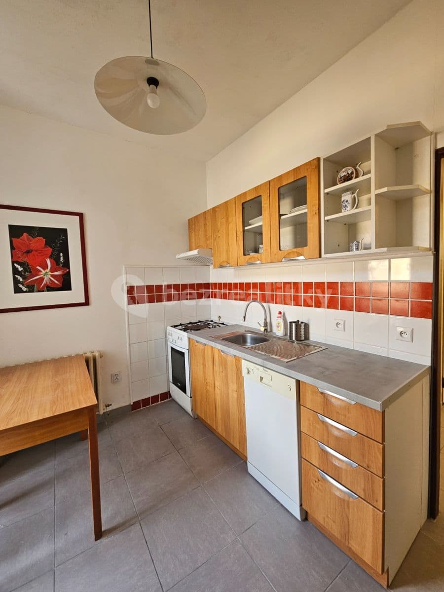 Pronájem bytu 2+kk 75 m², Raisova, Karlovy Vary, Karlovarský kraj Pronájem bytu 2+kk 75 m², Raisova, Karlovy Vary, Karlovarský kraj