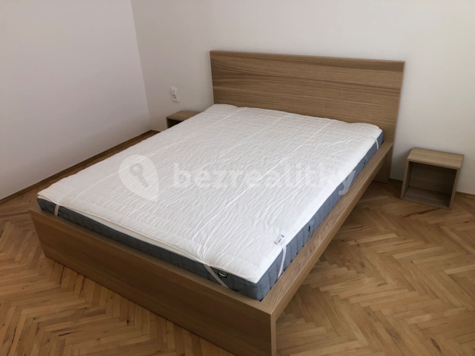 Pronájem bytu 2+1 53 m², Rumančeková, Ružinov, Bratislavský kraj Pronájem bytu 2+1 53 m², Rumančeková, Ružinov, Bratislavský kraj