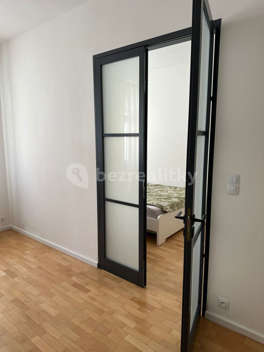 Pronájem bytu 2+1 66 m², Veletržní, Praha, Praha Pronájem bytu 2+1 66 m², Veletržní, Praha, Praha