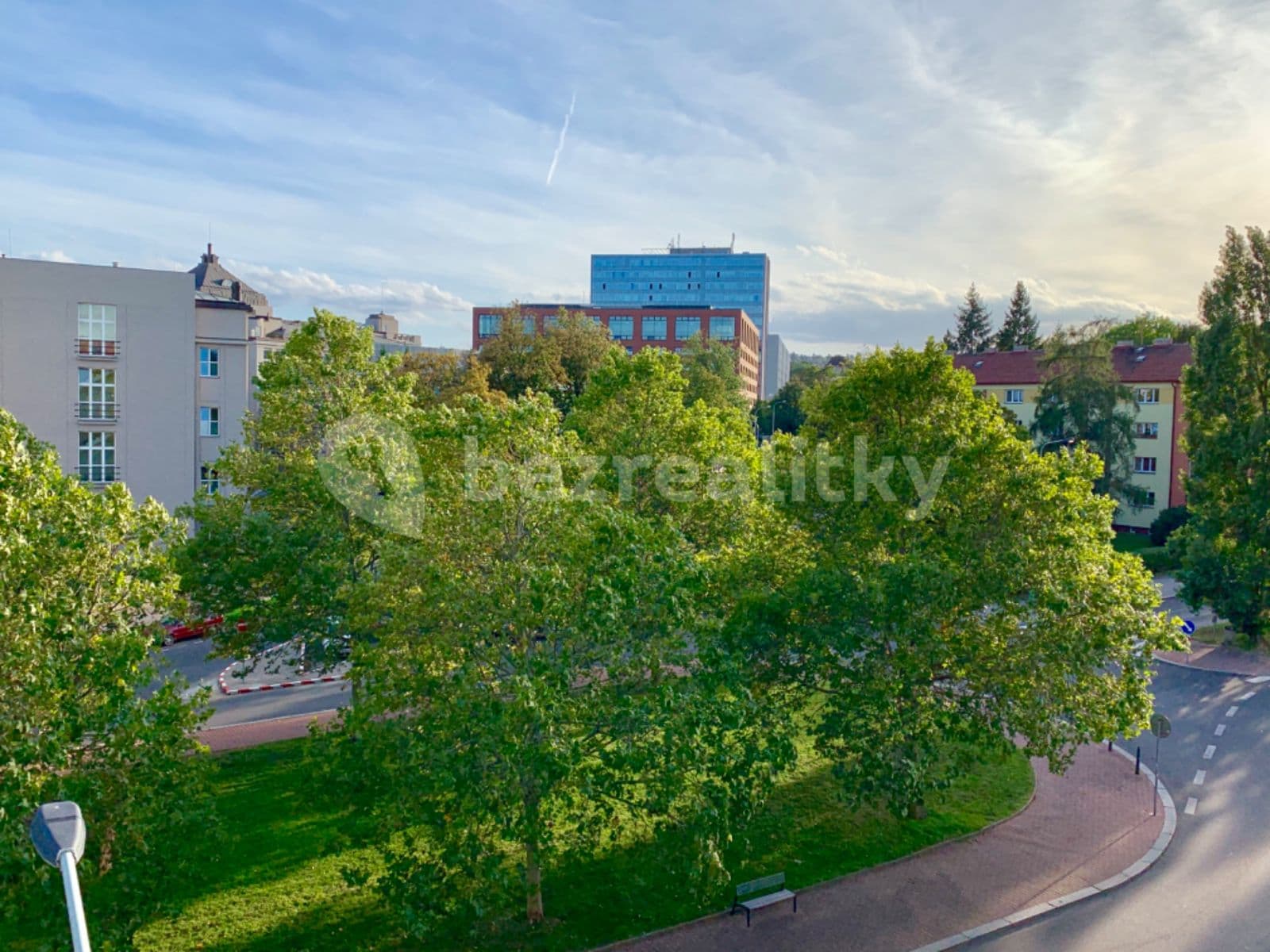 Pronájem bytu 3+1 106 m², Zelená, Praha, Praha Pronájem bytu 3+1 106 m², Zelená, Praha, Praha