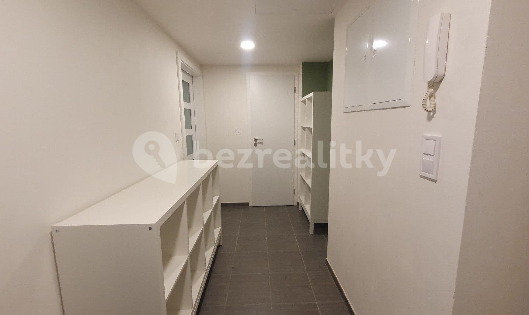 Pronájem bytu 2+kk 46 m², Biskupcova, Praha, Praha Pronájem bytu 2+kk 46 m², Biskupcova, Praha, Praha