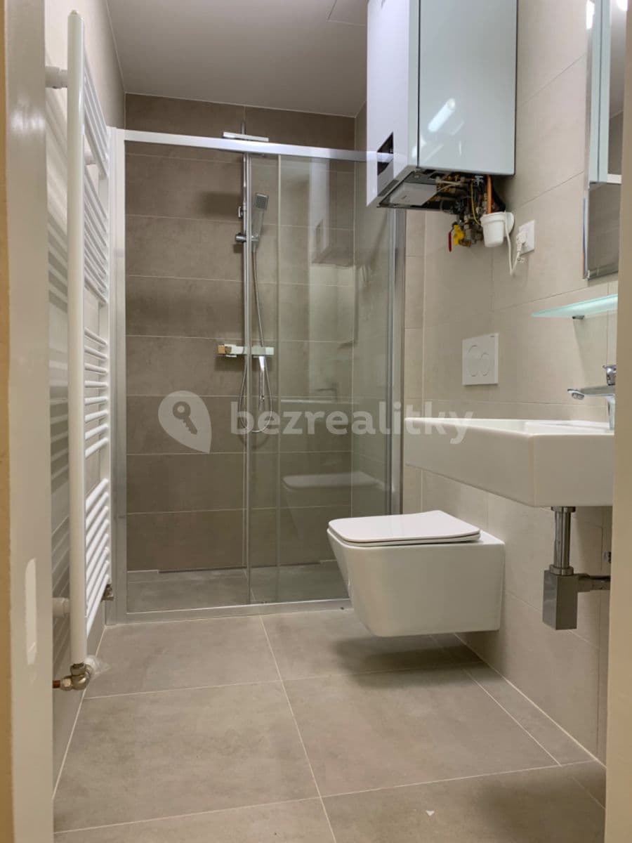 Pronájem bytu 2+kk 44 m², Drahobejlova, Praha, Praha Pronájem bytu 2+kk 44 m², Drahobejlova, Praha, Praha