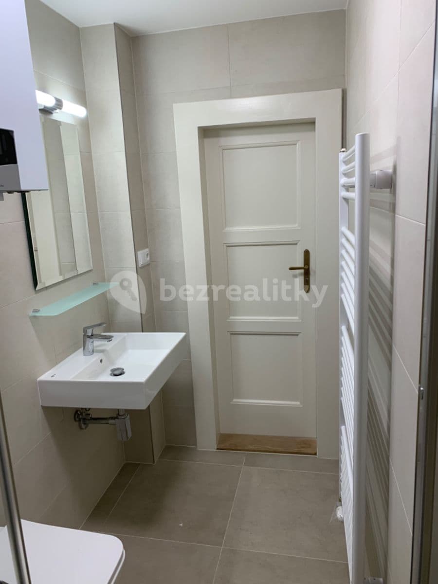 Pronájem bytu 2+kk 44 m², Drahobejlova, Praha, Praha Pronájem bytu 2+kk 44 m², Drahobejlova, Praha, Praha