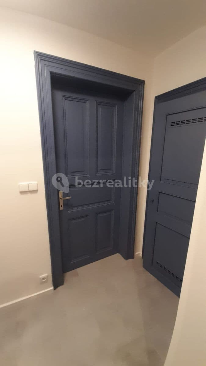 Pronájem bytu 2+kk 46 m², Fűgnerova, Slaný, Středočeský kraj Pronájem bytu 2+kk 46 m², Fűgnerova, Slaný, Středočeský kraj