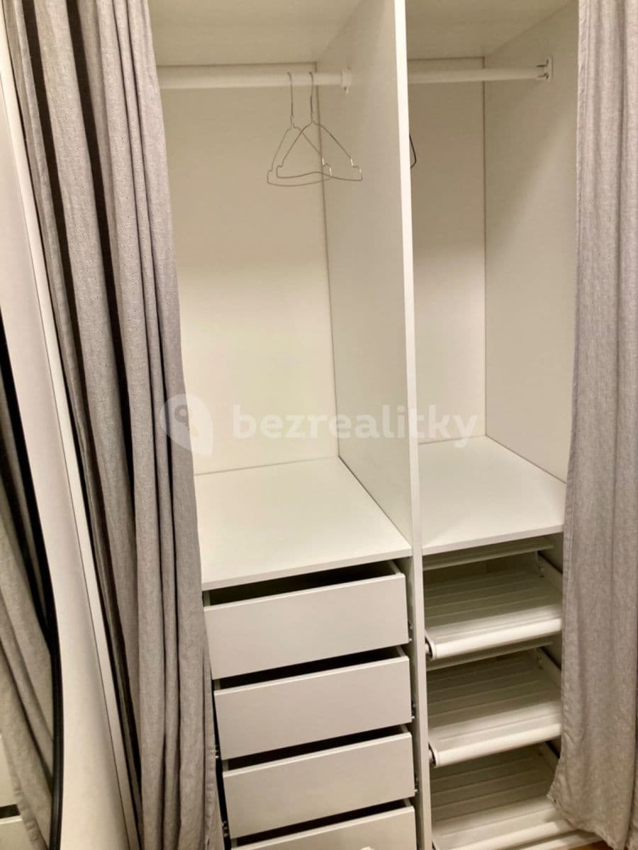 Pronájem bytu 1+kk 26 m², Jánská, Brno, Jihomoravský kraj Pronájem bytu 1+kk 26 m², Jánská, Brno, Jihomoravský kraj