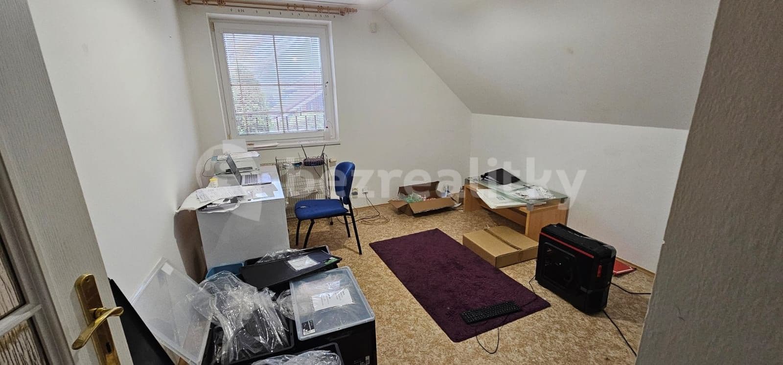 Pronájem domu 145 m², pozemek 1.250 m², Třebusice, Středočeský kraj Pronájem domu 145 m², pozemek 1.250 m², Třebusice, Středočeský kraj