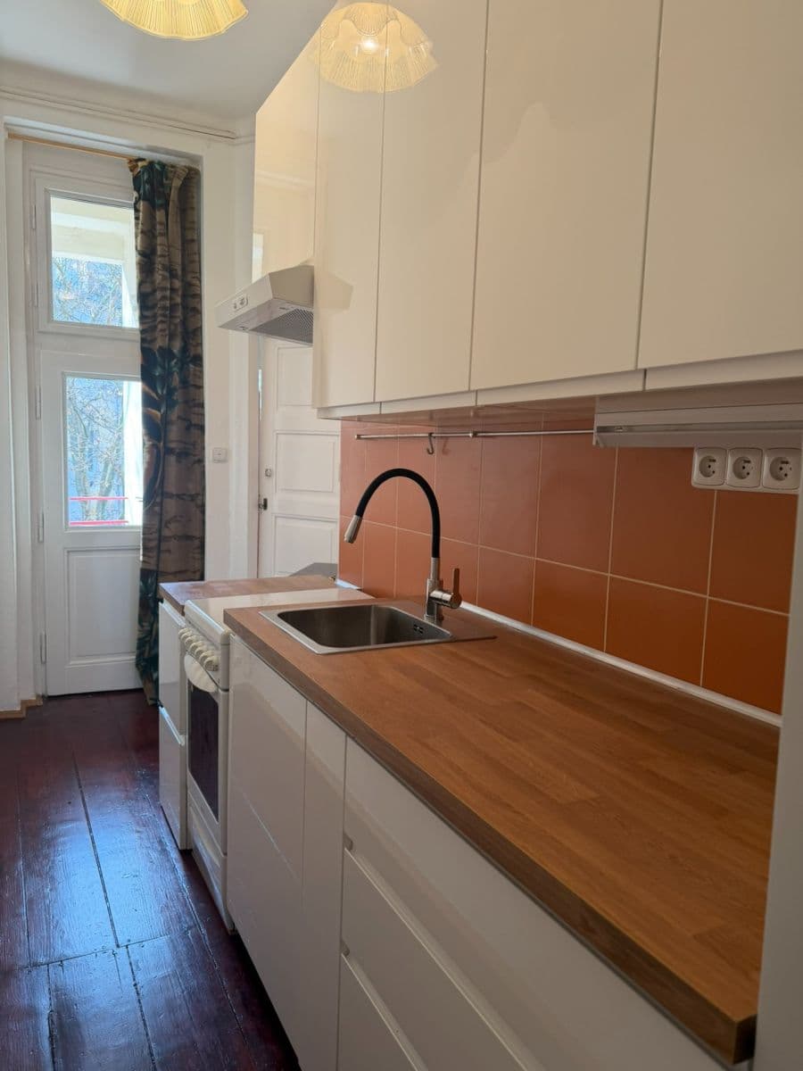 Pronájem bytu 2+kk 55 m², Bartoškova, Praha, Praha Pronájem bytu 2+kk 55 m², Bartoškova, Praha, Praha