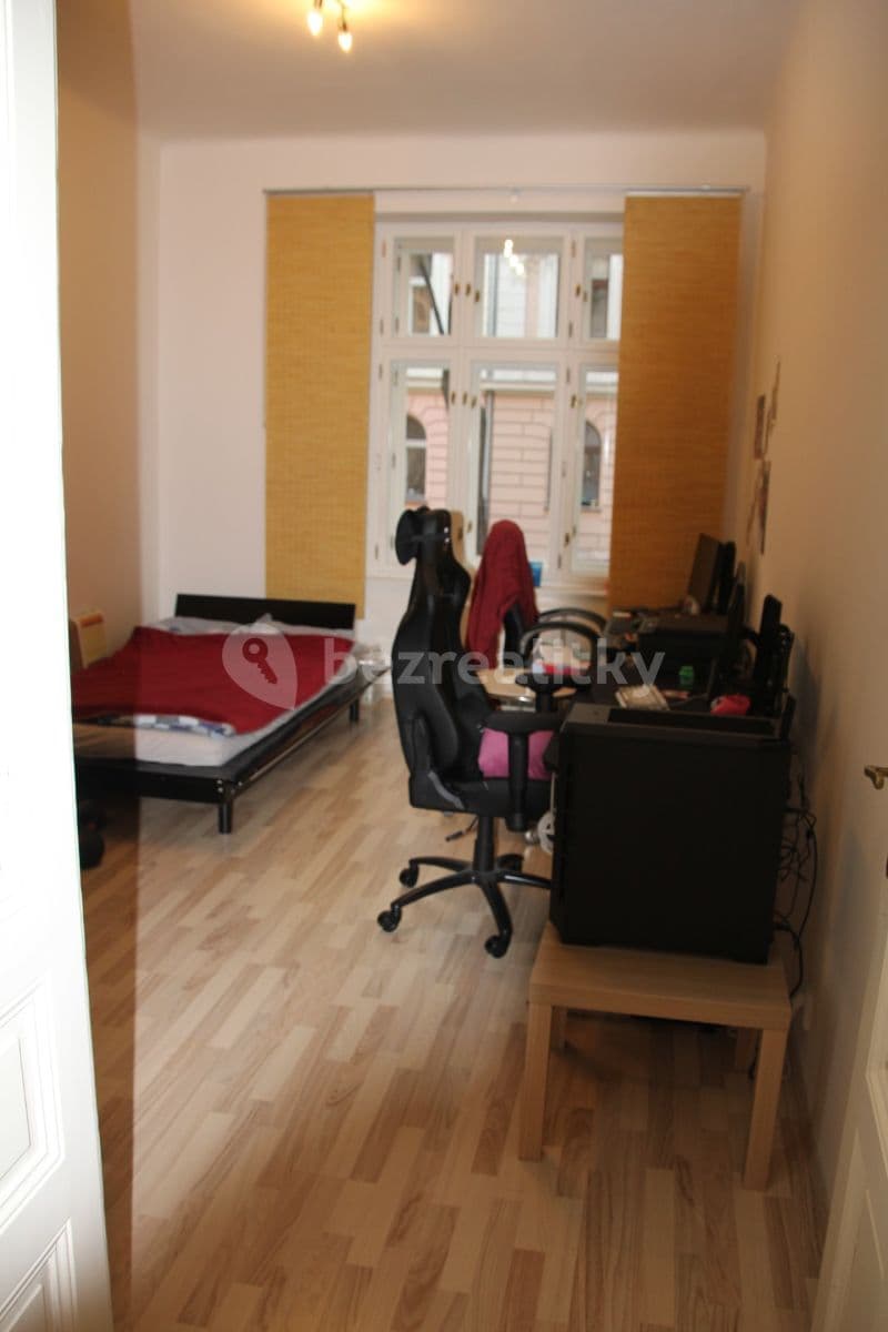 Pronájem bytu 2+kk 40 m², Moravská, Praha, Praha Pronájem bytu 2+kk 40 m², Moravská, Praha, Praha