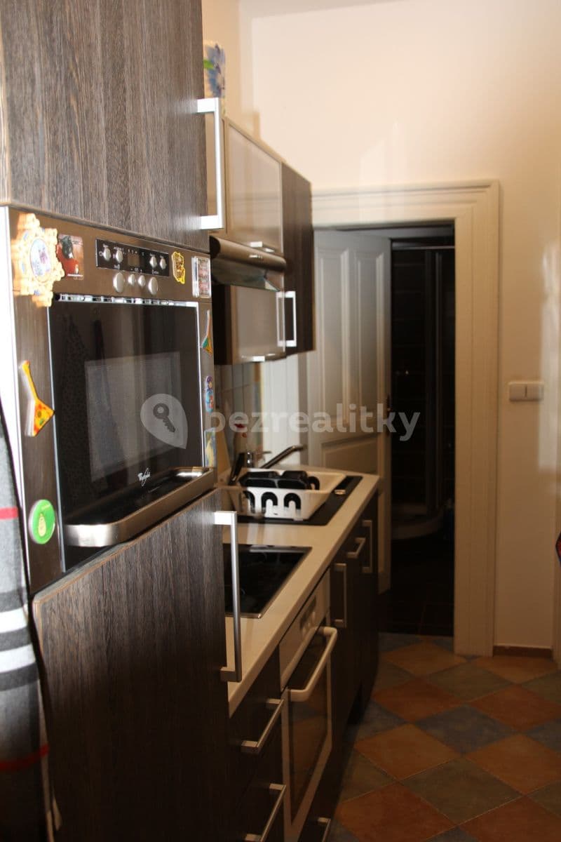 Pronájem bytu 2+kk 40 m², Moravská, Praha, Praha Pronájem bytu 2+kk 40 m², Moravská, Praha, Praha