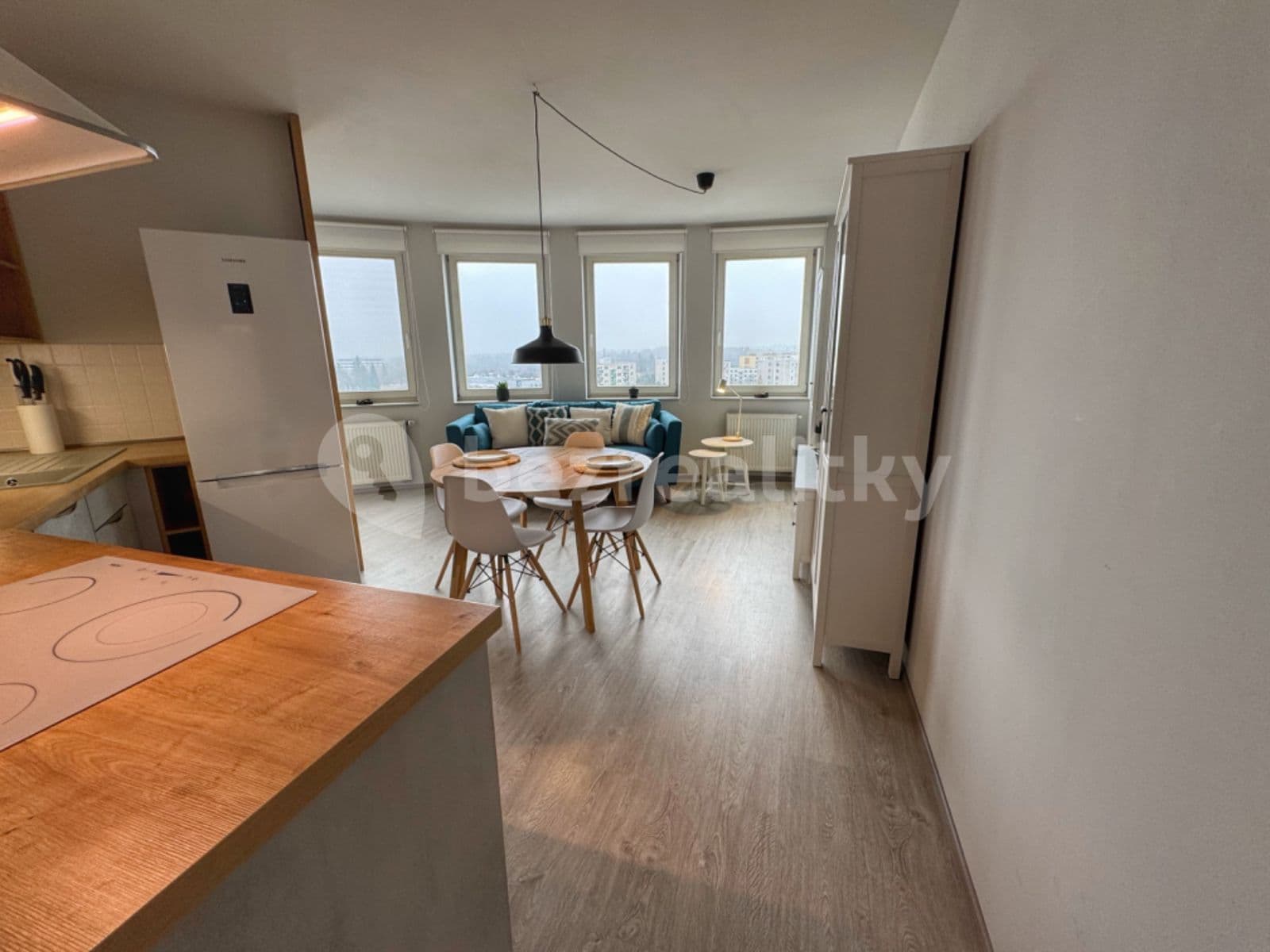 Pronájem bytu 2+kk 51 m², Palachova, Hradec Králové, Královéhradecký kraj Pronájem bytu 2+kk 51 m², Palachova, Hradec Králové, Královéhradecký kraj