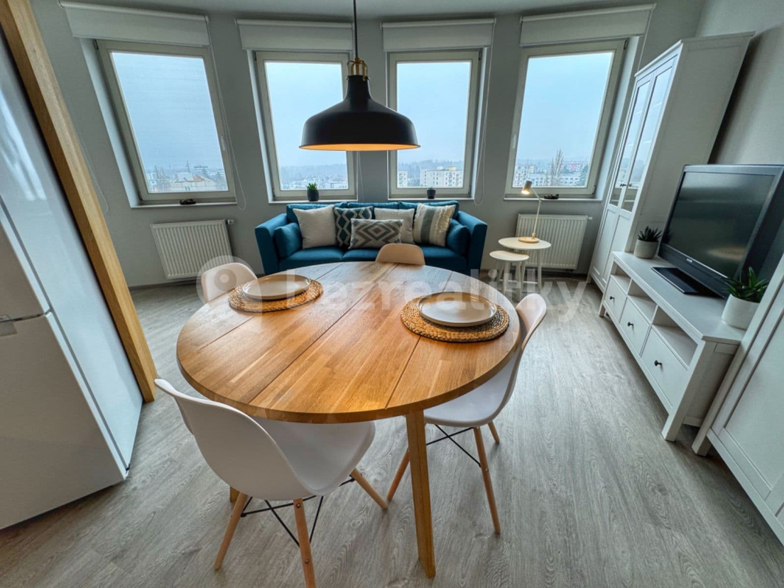 Pronájem bytu 2+kk 51 m², Palachova, Hradec Králové, Královéhradecký kraj Pronájem bytu 2+kk 51 m², Palachova, Hradec Králové, Královéhradecký kraj