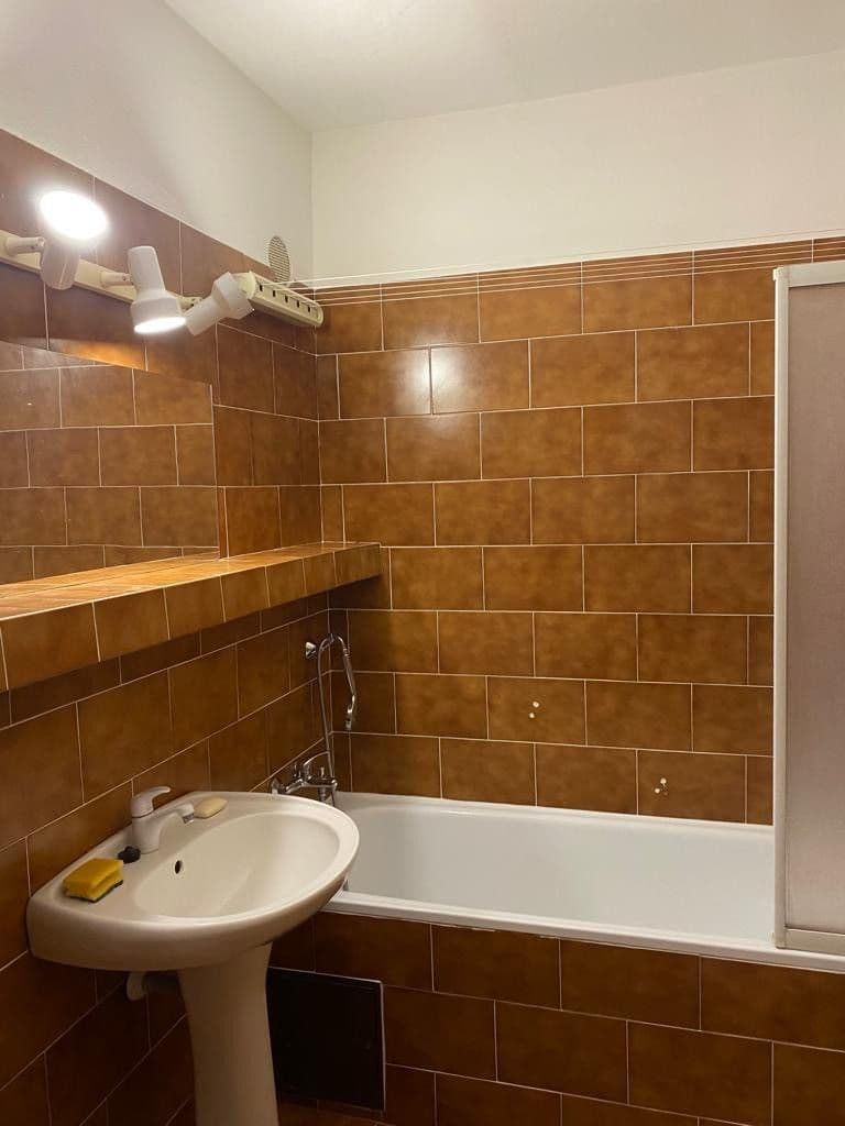 Pronájem bytu 2+1 85 m², Lonkova, Pardubice, Pardubický kraj Pronájem bytu 2+1 85 m², Lonkova, Pardubice, Pardubický kraj