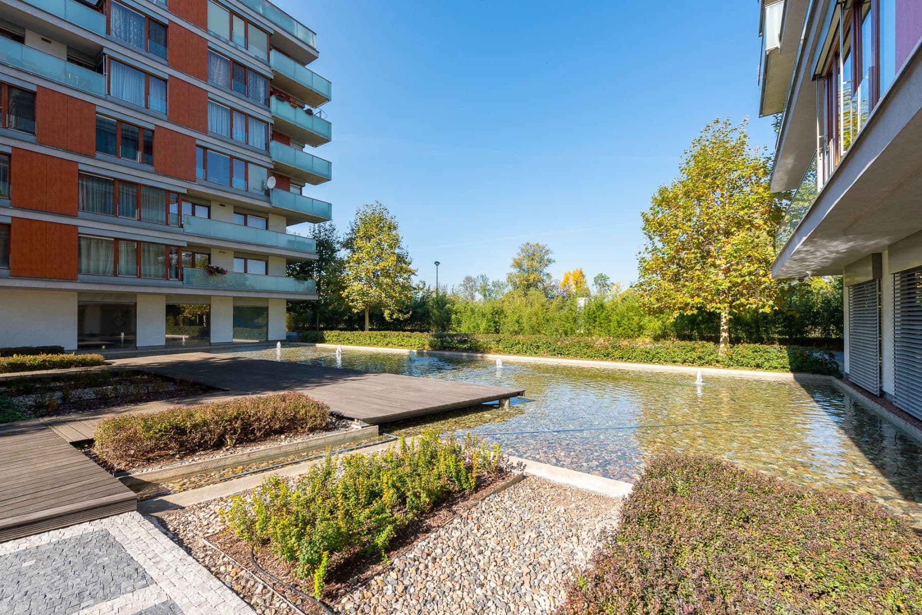 Pronájem bytu 56 m², Rohanské nábřeží, Praha, Praha Pronájem bytu 56 m², Rohanské nábřeží, Praha, Praha