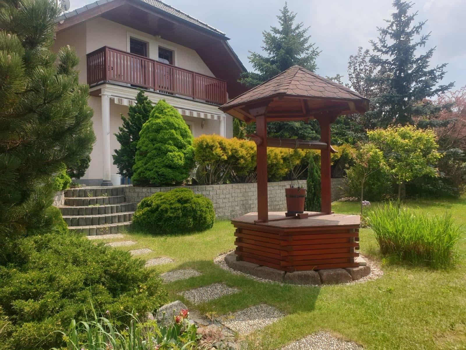 Pronájem bytu 3+kk 75 m², U Pošty, Zvole, Středočeský kraj Pronájem bytu 3+kk 75 m², U Pošty, Zvole, Středočeský kraj