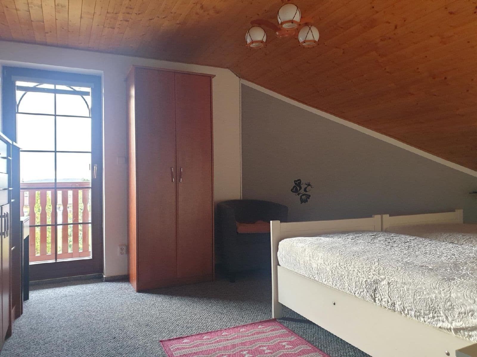 Pronájem bytu 3+kk 75 m², U Pošty, Zvole, Středočeský kraj Pronájem bytu 3+kk 75 m², U Pošty, Zvole, Středočeský kraj