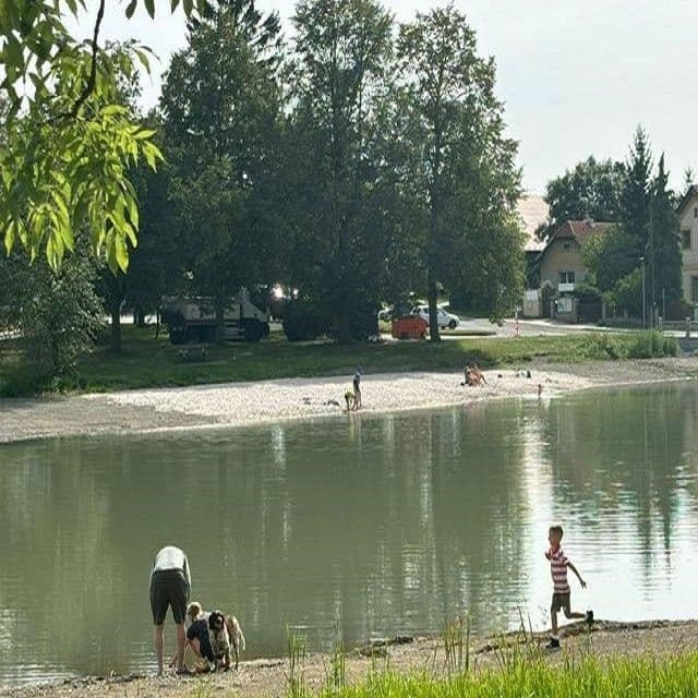 Pronájem bytu 3+kk 75 m², U Pošty, Zvole, Středočeský kraj Pronájem bytu 3+kk 75 m², U Pošty, Zvole, Středočeský kraj