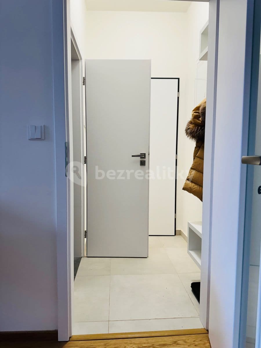 Pronájem bytu 1+kk 20 m², Na Neklance, Praha, Praha Pronájem bytu 1+kk 20 m², Na Neklance, Praha, Praha