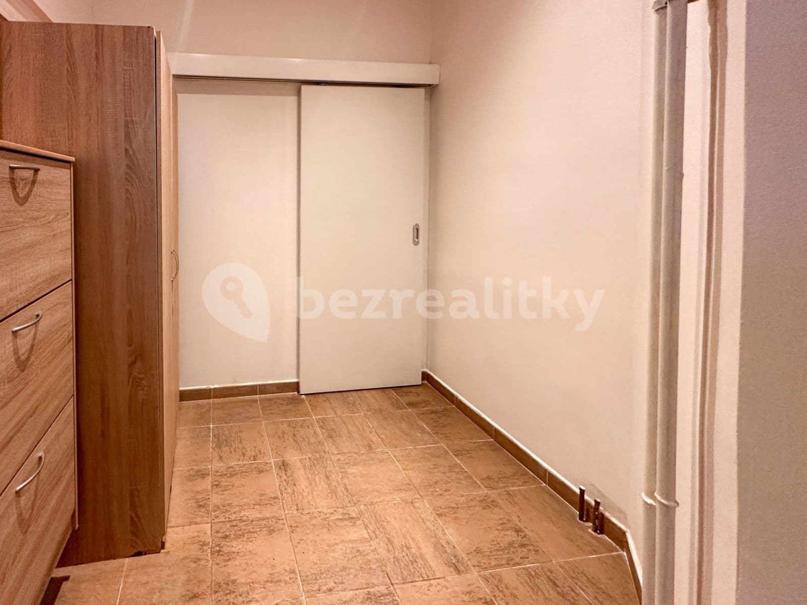 Pronájem bytu 2+1 76 m², nábřeží Jana Palacha, Karlovy Vary, Karlovarský kraj Pronájem bytu 2+1 76 m², nábřeží Jana Palacha, Karlovy Vary, Karlovarský kraj