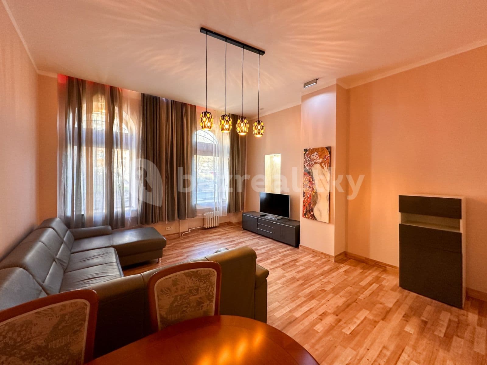 Pronájem bytu 2+1 76 m², nábřeží Jana Palacha, Karlovy Vary, Karlovarský kraj Pronájem bytu 2+1 76 m², nábřeží Jana Palacha, Karlovy Vary, Karlovarský kraj