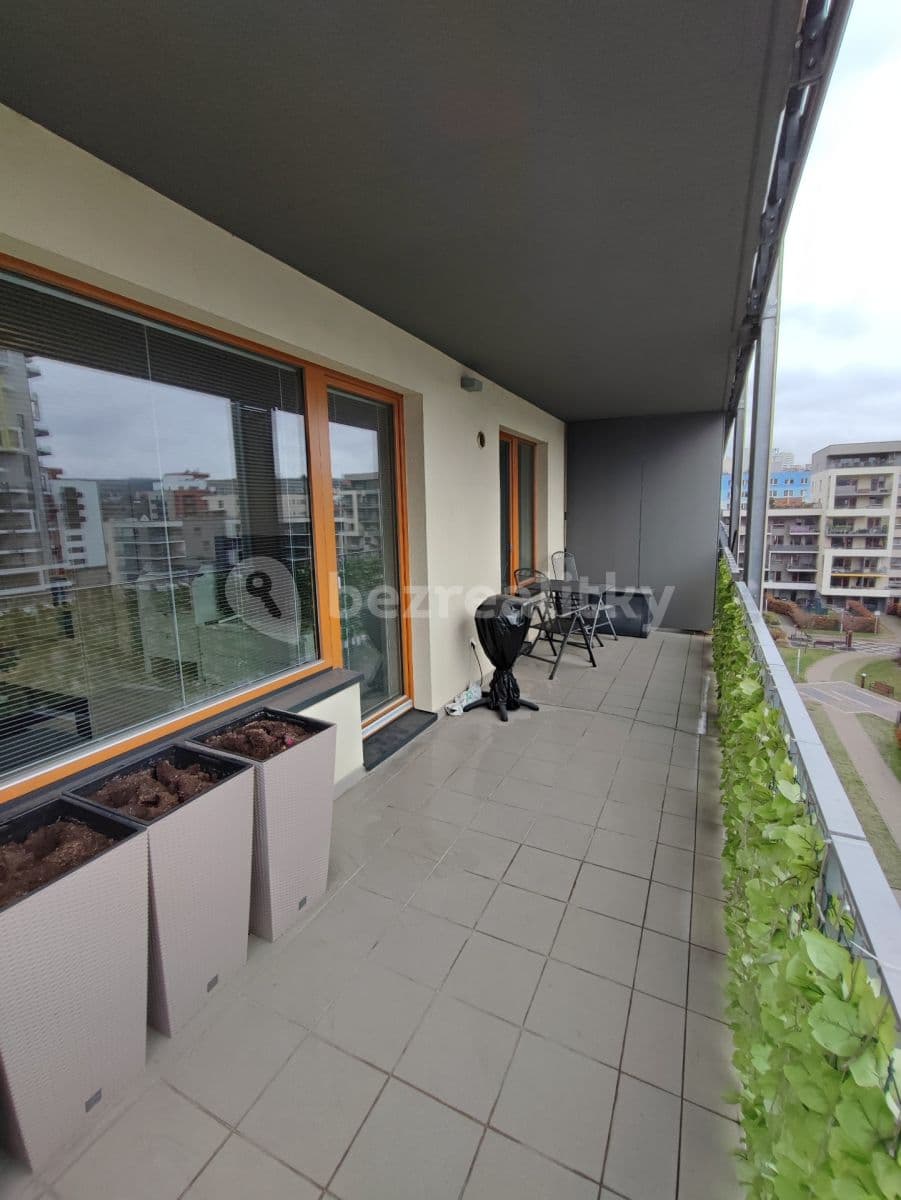 Pronájem bytu 2+kk 58 m², K Vystrkovu, Praha, Praha Pronájem bytu 2+kk 58 m², K Vystrkovu, Praha, Praha