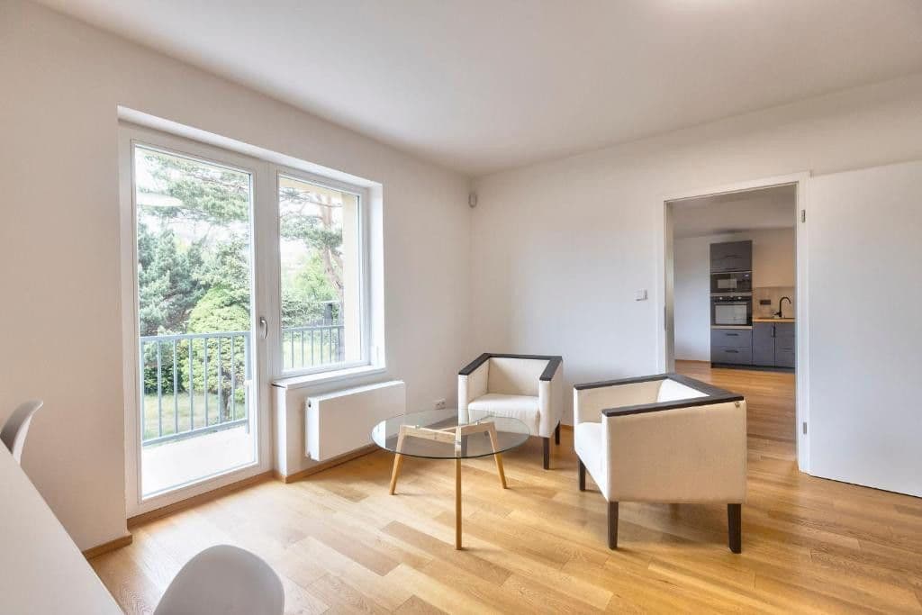Pronájem bytu 140 m², U Hrušky, Praha, Praha Pronájem bytu 140 m², U Hrušky, Praha, Praha