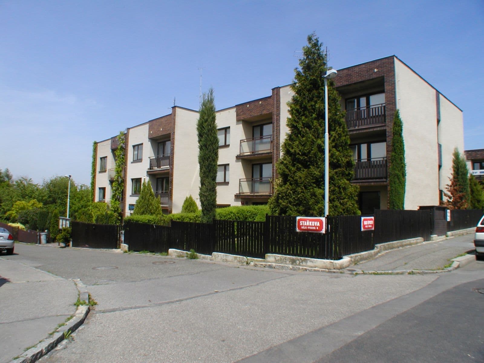 Prodej domu 292 m², pozemek 224 m², Staňkova, Praha, Praha Prodej domu 292 m², pozemek 224 m², Staňkova, Praha, Praha