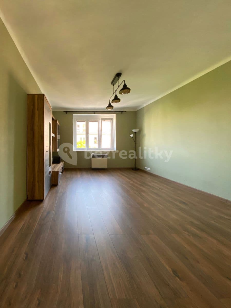 Pronájem bytu 1+kk 35 m², Biskupcova, Praha, Praha Pronájem bytu 1+kk 35 m², Biskupcova, Praha, Praha