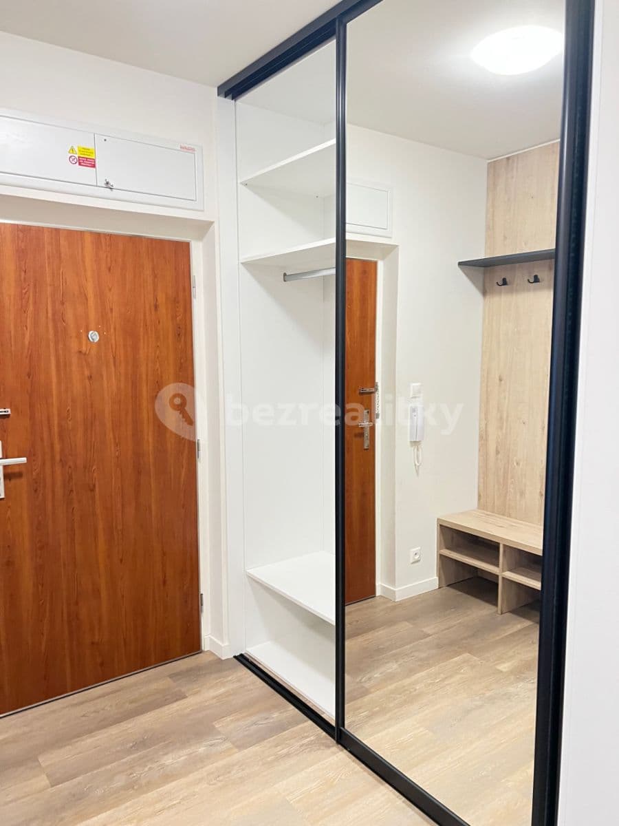 Pronájem bytu 3+kk 85 m², Otopašská, Praha, Praha Pronájem bytu 3+kk 85 m², Otopašská, Praha, Praha