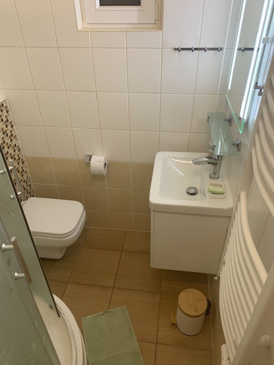 Pronájem bytu 38 m², Počátecká, Praha, Praha Pronájem bytu 38 m², Počátecká, Praha, Praha