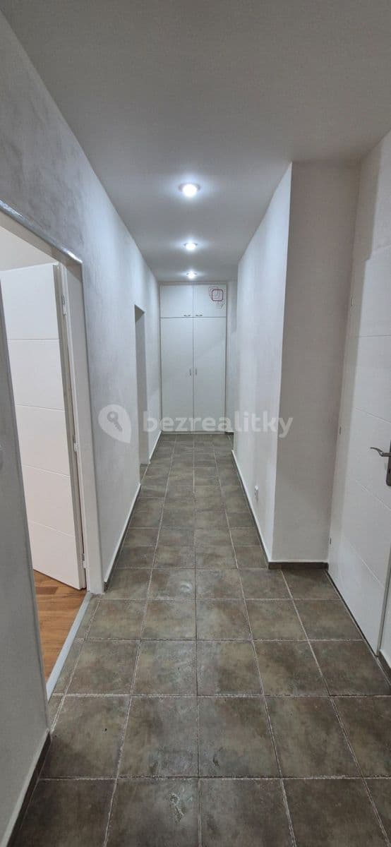 Pronájem bytu 3+1 70 m², Sudoměřská, Praha, Praha Pronájem bytu 3+1 70 m², Sudoměřská, Praha, Praha