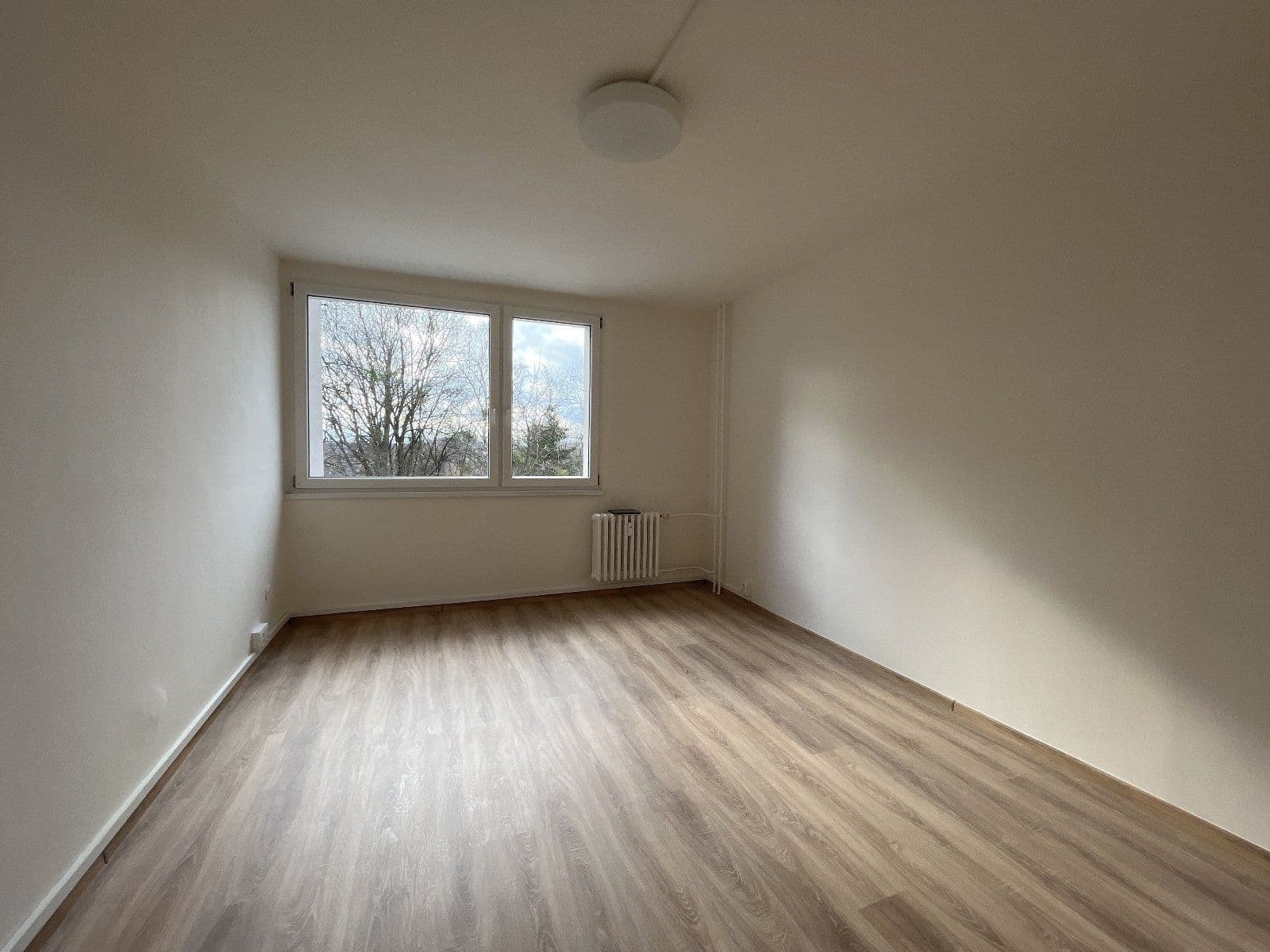 Pronájem bytu 2+1 50 m², Růžový pahorek, Frýdek-Místek, Moravskoslezský kraj Pronájem bytu 2+1 50 m², Růžový pahorek, Frýdek-Místek, Moravskoslezský kraj