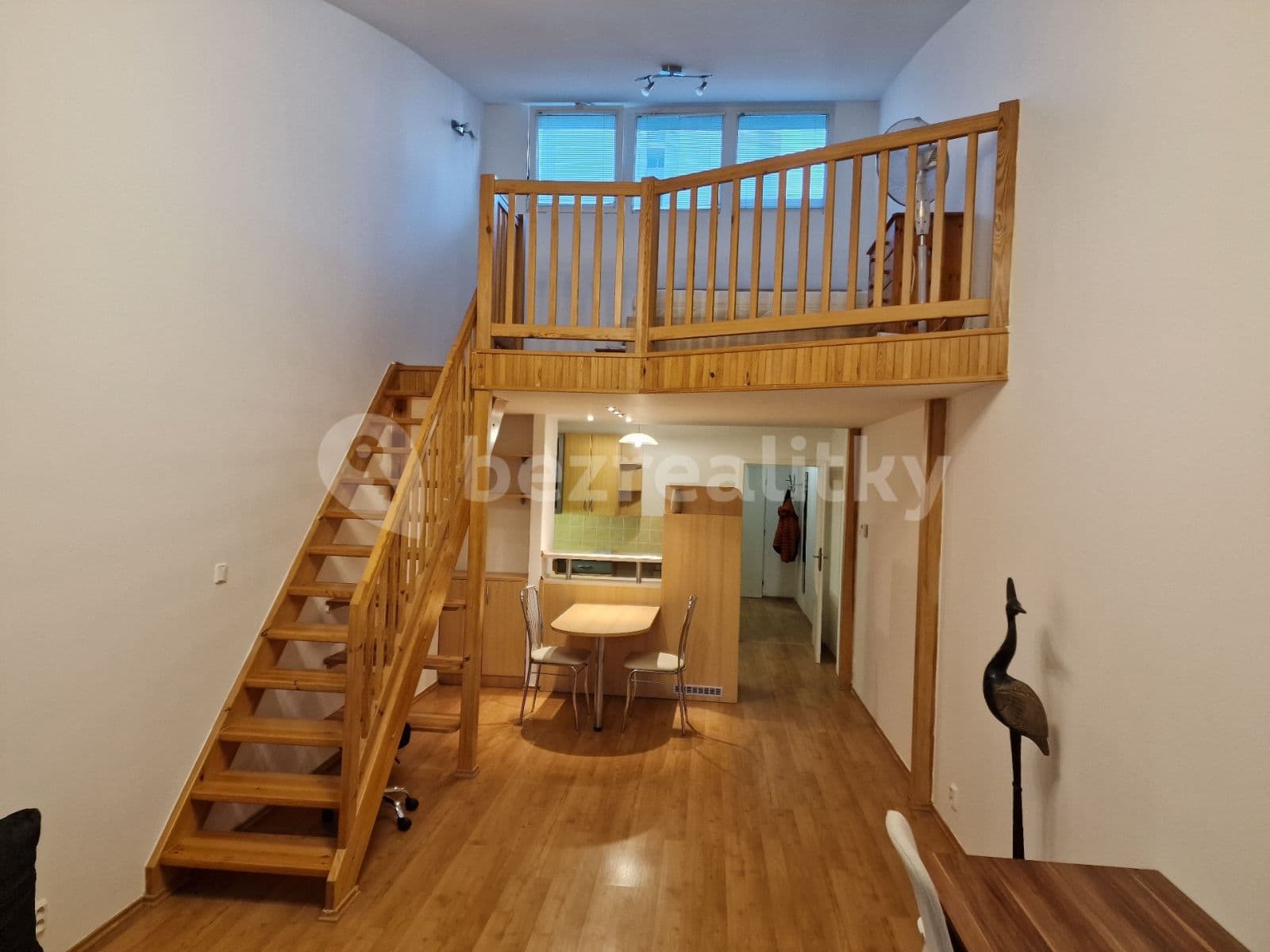 Pronájem bytu 2+kk 55 m², nábřeží Závodu míru, Pardubice, Pardubický kraj Pronájem bytu 2+kk 55 m², nábřeží Závodu míru, Pardubice, Pardubický kraj