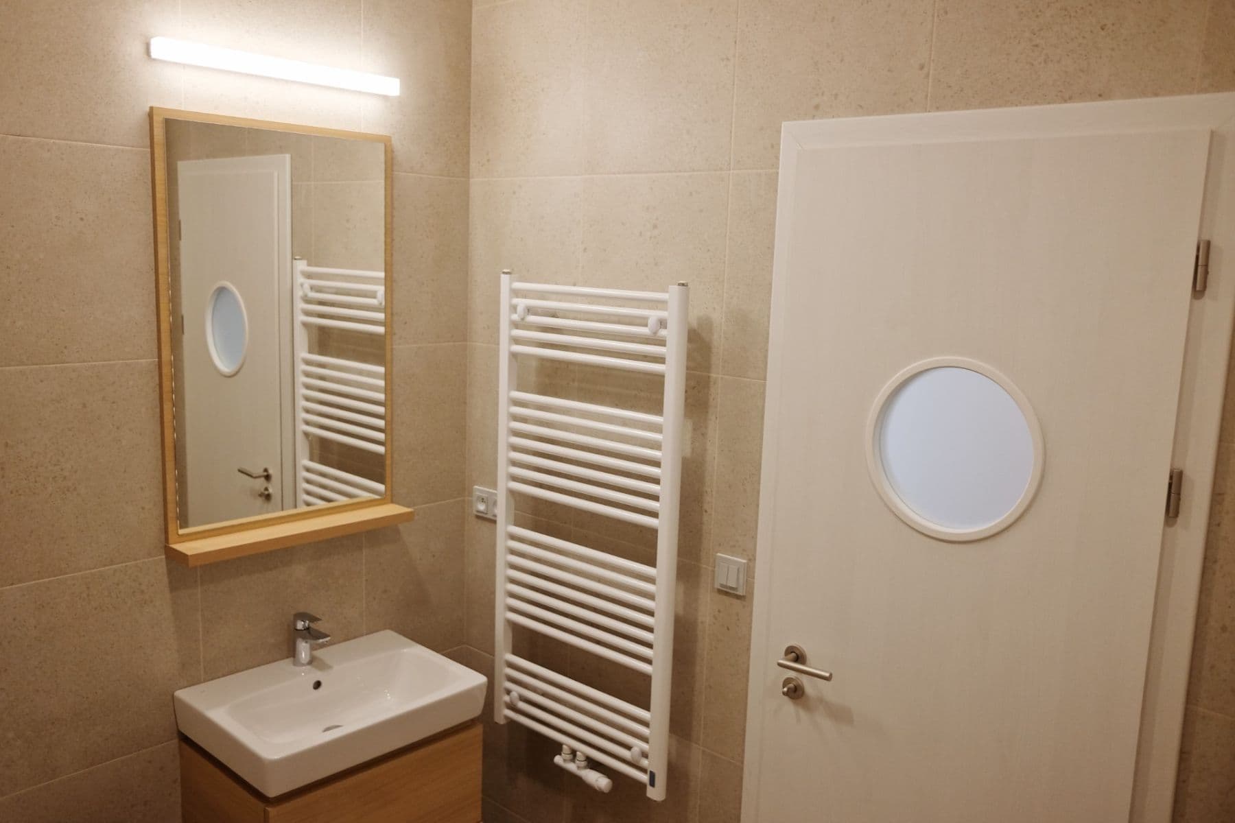 Pronájem bytu 3+1 95 m², Oldřichova, Praha, Praha Pronájem bytu 3+1 95 m², Oldřichova, Praha, Praha